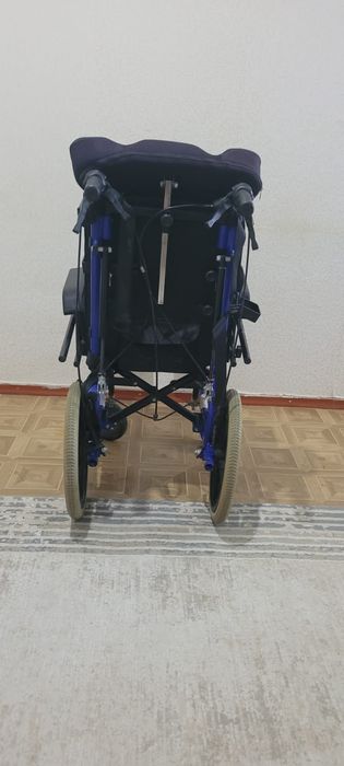 Инвалидная коляска