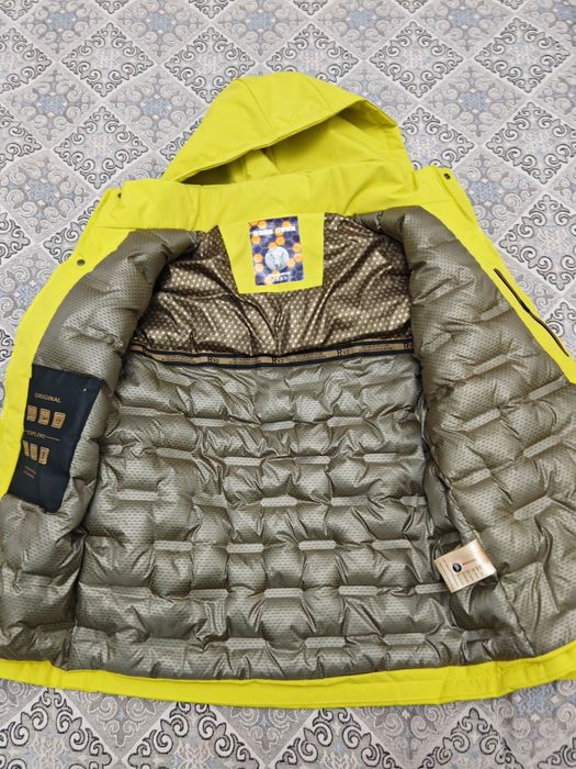 Прдам куртку Новая