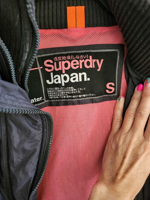 Дамско тънко яке Super dry оригинално!