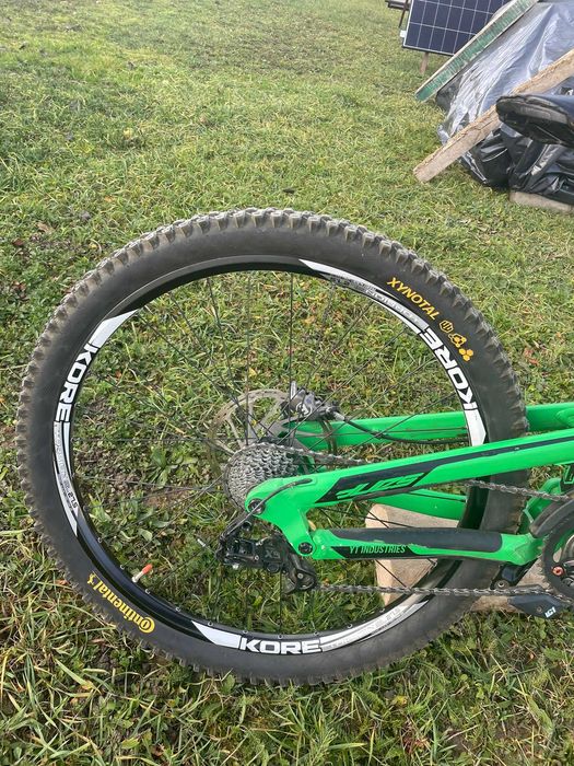 Vand yt tues downhill full suspension