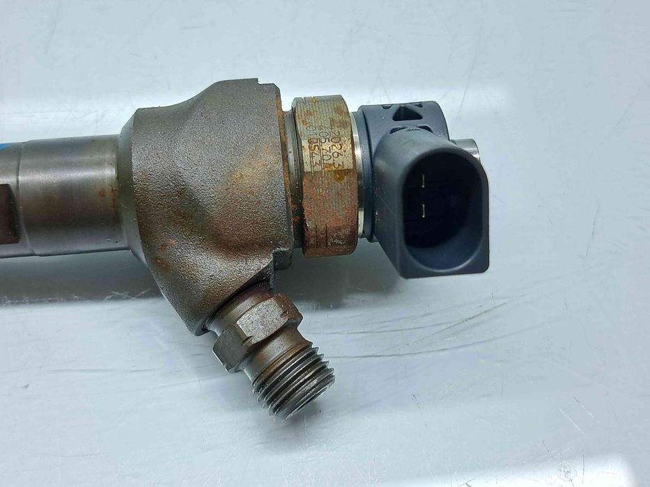 Injector Volkswagen Golf 7 (5G) [Fabr 2014-prezent] 04L130277AJ 1.6 TD