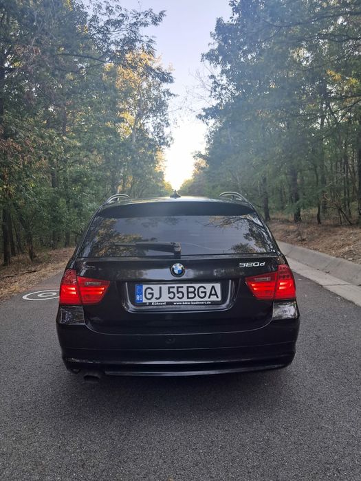 Bmw e91 320d facelift