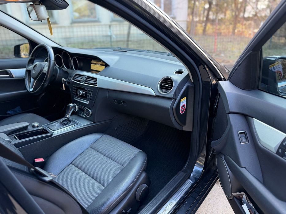 Vand Mercedes-Benz C Class 2012