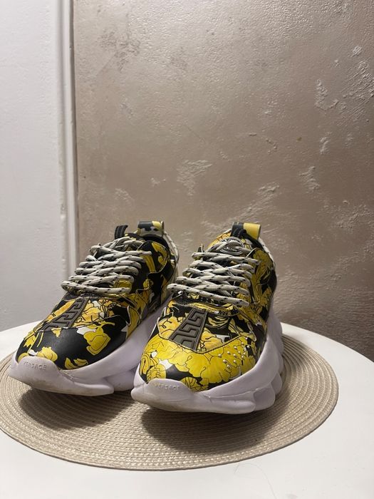Versace Chain Reaction – Mărimea 42, Galben/Negru