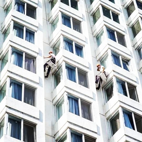 Alpiniști Utilitari Constanta