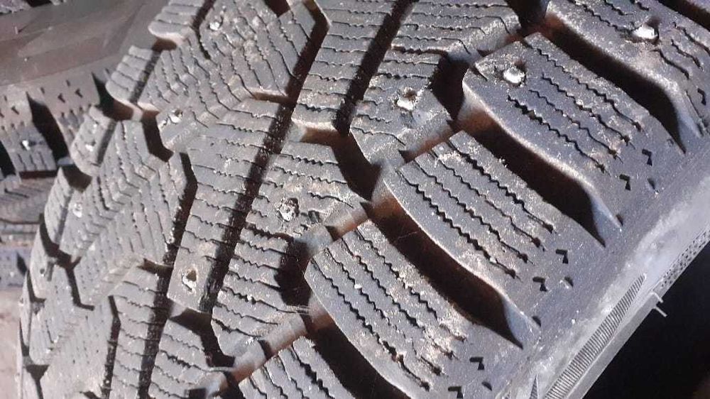 255/40/R19 покрышки