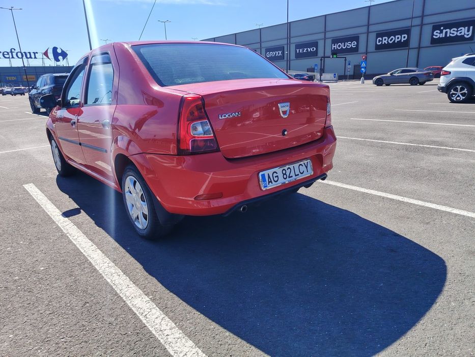 Vând Dacia Logan 2011 1.6 mpi