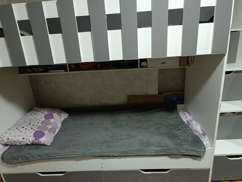 Продам двухъярусная кровать