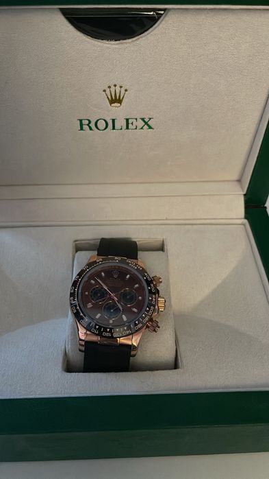 Rolex Daytona часовник 250