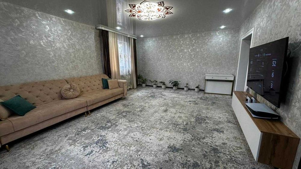 Продам срочно частный дом во  2 рабочем