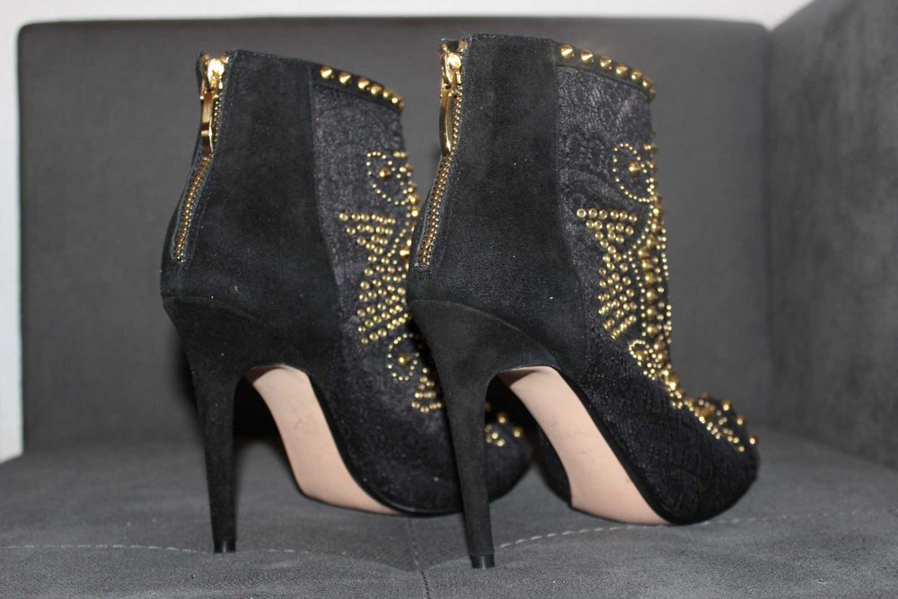 Отворени боти ZARA номер 38