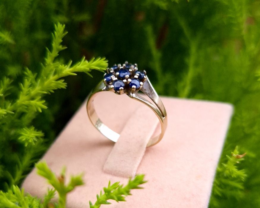 Inel din aur de 14K cu safire naturale