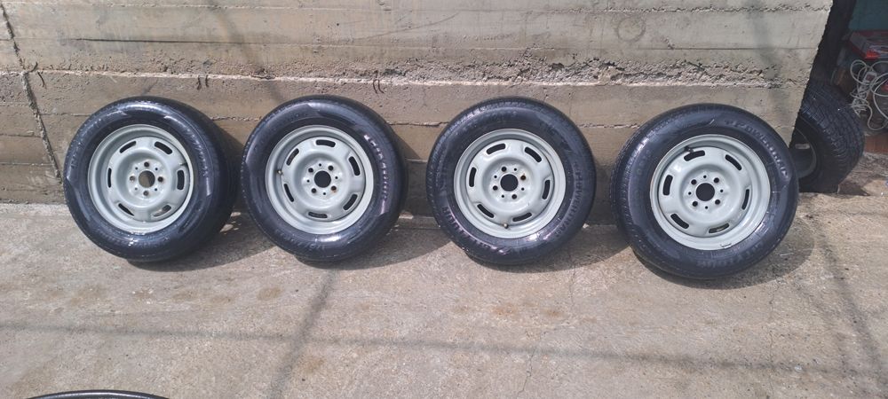 Штамп диски с шинами 175/70R13