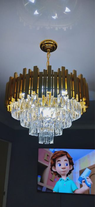 Люстра с брами в комплекте