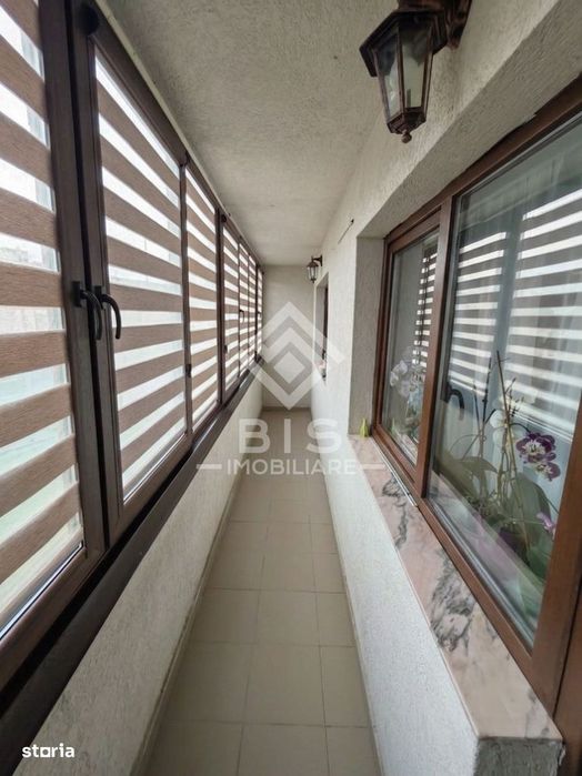 Apartament 3 camere modern, utilat/mobilat, Parcare + Spațiu joacă
