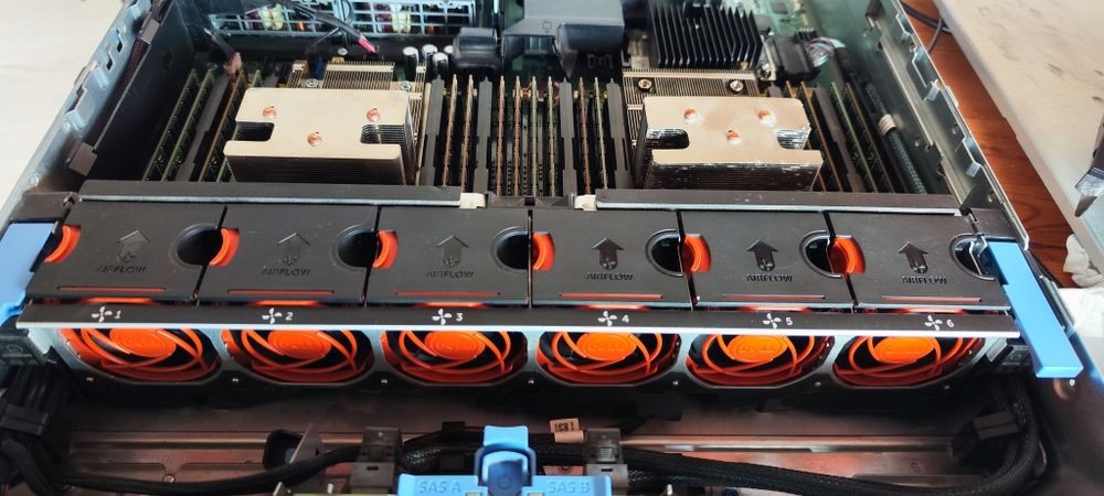 Server dell xeon E-5 2690