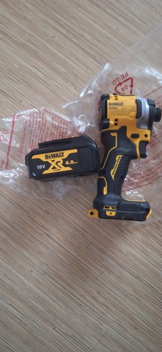 Dewalt импакт 18v.