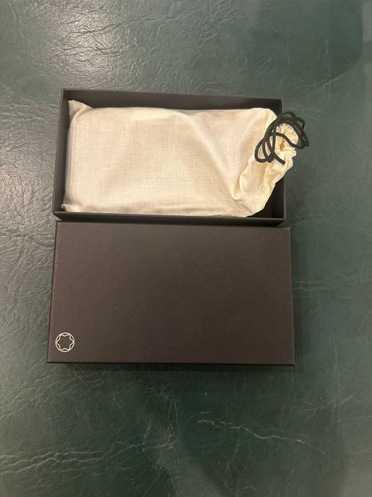 Montblanc чехол для iPhone 16 pro