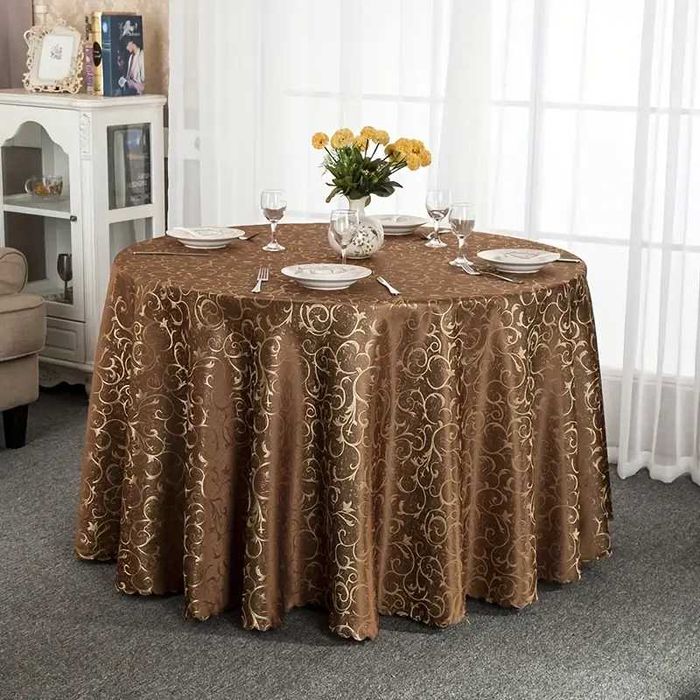 Fata (fete) de masa, rotunda, pentru restaurant, sala de nunta, cort