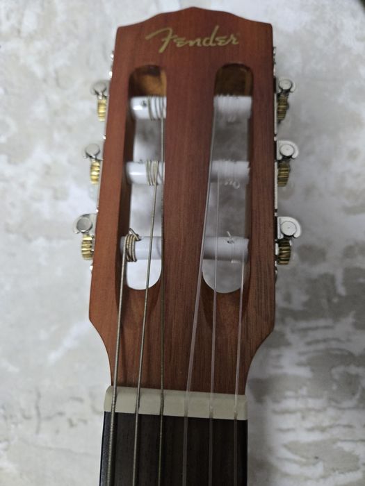 Chitara Fender ESC105