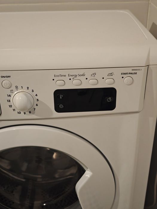 Masina de spălat Indesit aproape noua
