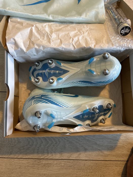 Vand ghete fotbal nike mercurial superflay elite
