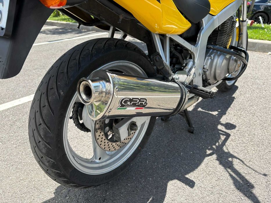 Suzuki GS500, in stare excelenta.