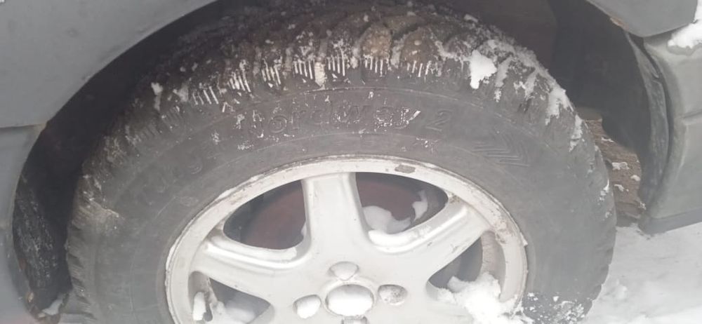 Продам резину зимняя