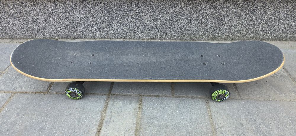 Vand skateboard wolf
