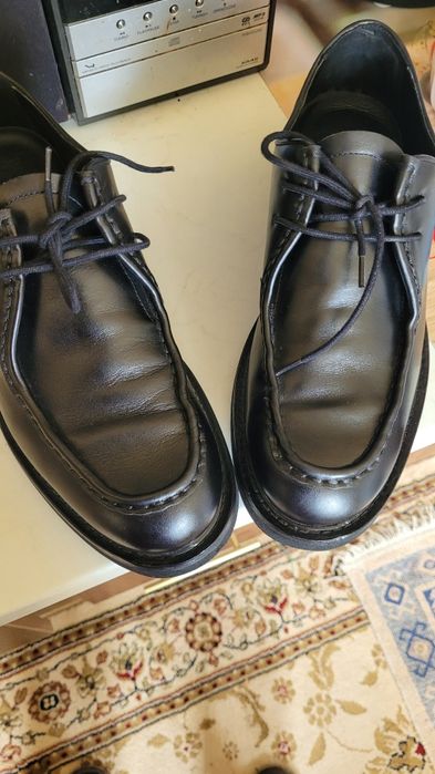 Pantofi din piele purtat o singura data