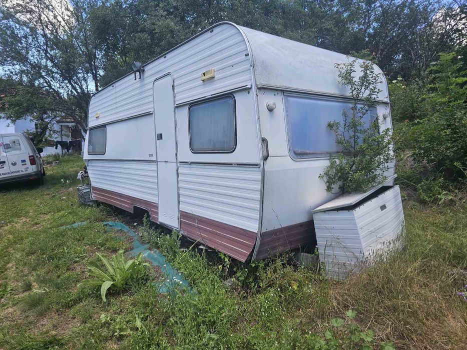 Продавам каравана