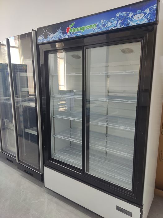 Витринный Холодильник для магазина Акция