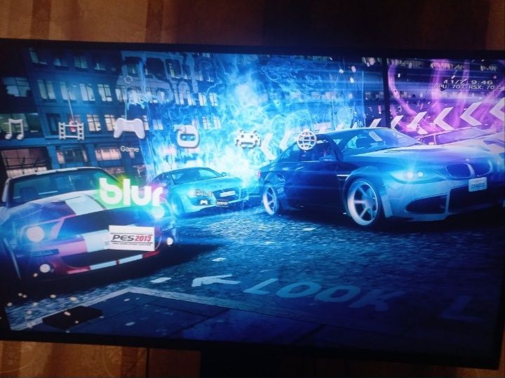 Ps3 slim 500 gb 2 jostick