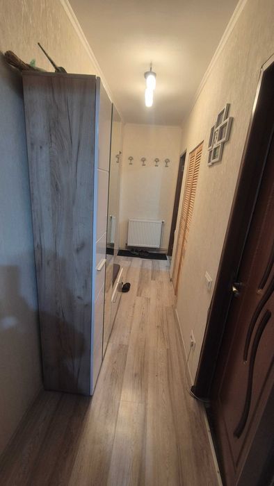 Garsoniera transformata in apartament cu 2 camere + boxa 7.2 mp