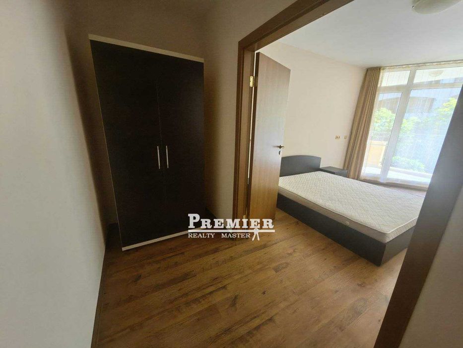 Продава се Двустаен апартамент в Бургас, Акациите - 80 кв.м за 913 €/кв.м - Снимка #2