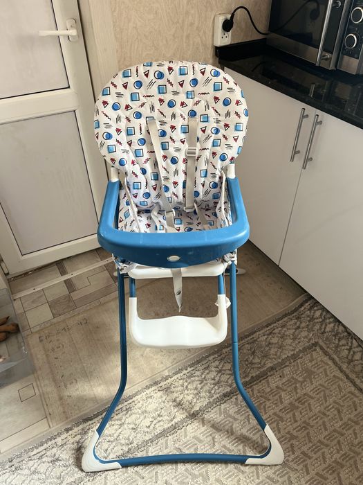 Детски стол для кормления