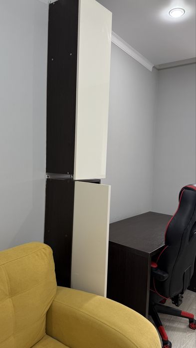 Продам навесные шкафы 3 шт