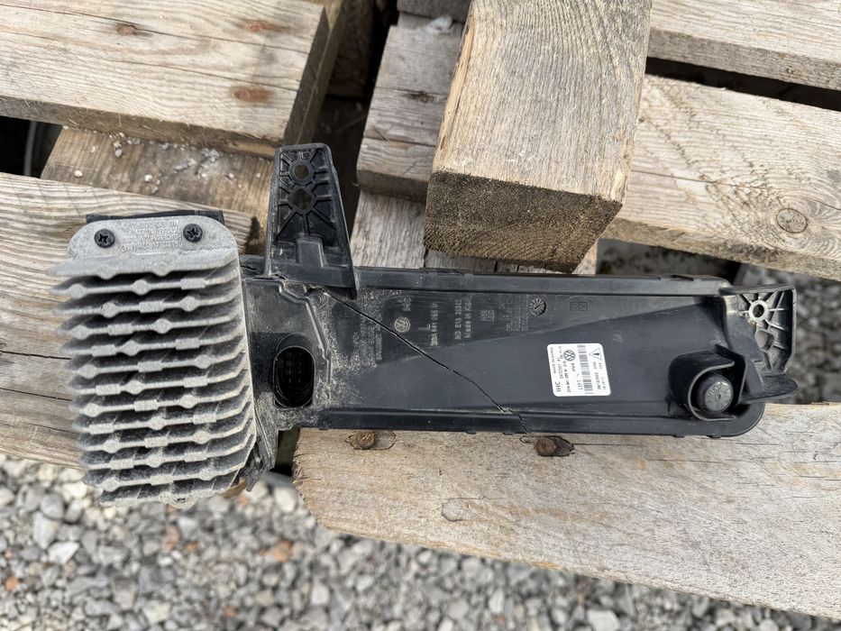 Халоген VW T-Roc