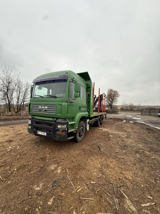 Camion MAN cu macara PENZ