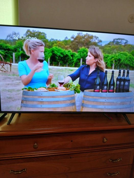 TCL 43Qled 4K като нов.