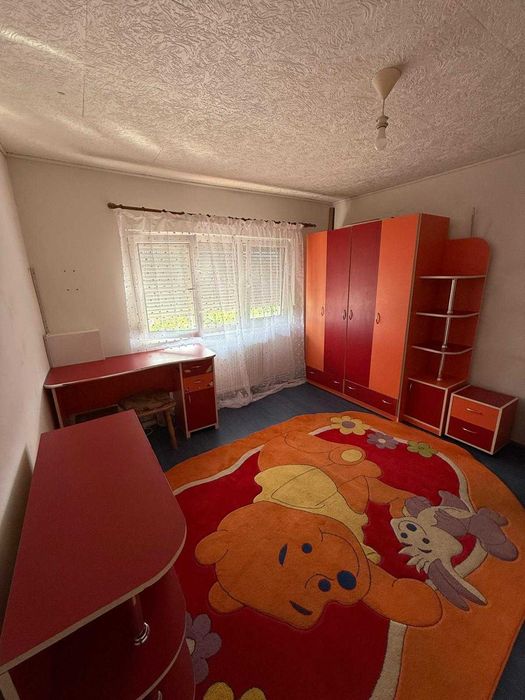 Proprietar închiriez apartament 3 camere – Zona Soarelui, Timișoara