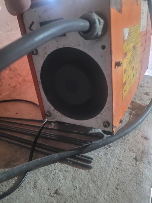 Продам сварочный аппарат и аристон