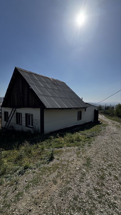Продам дом 4х и кухня. п. Красина.