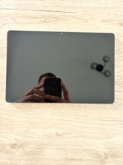 Tableta LENOVO +husa+ folie