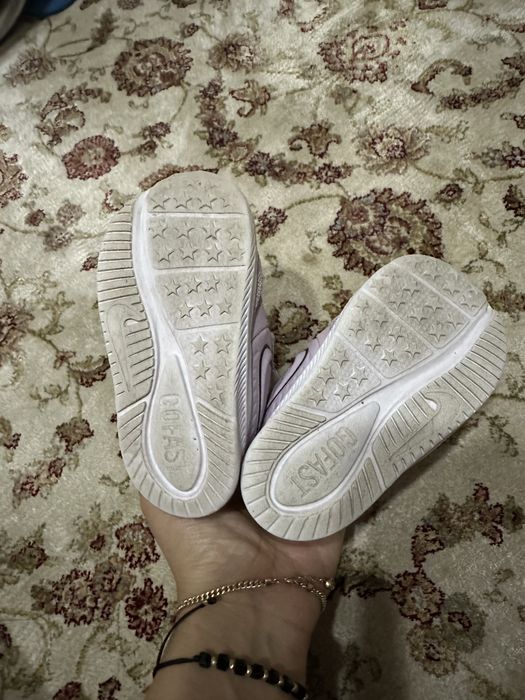 Кроссовки NIKE для девочки