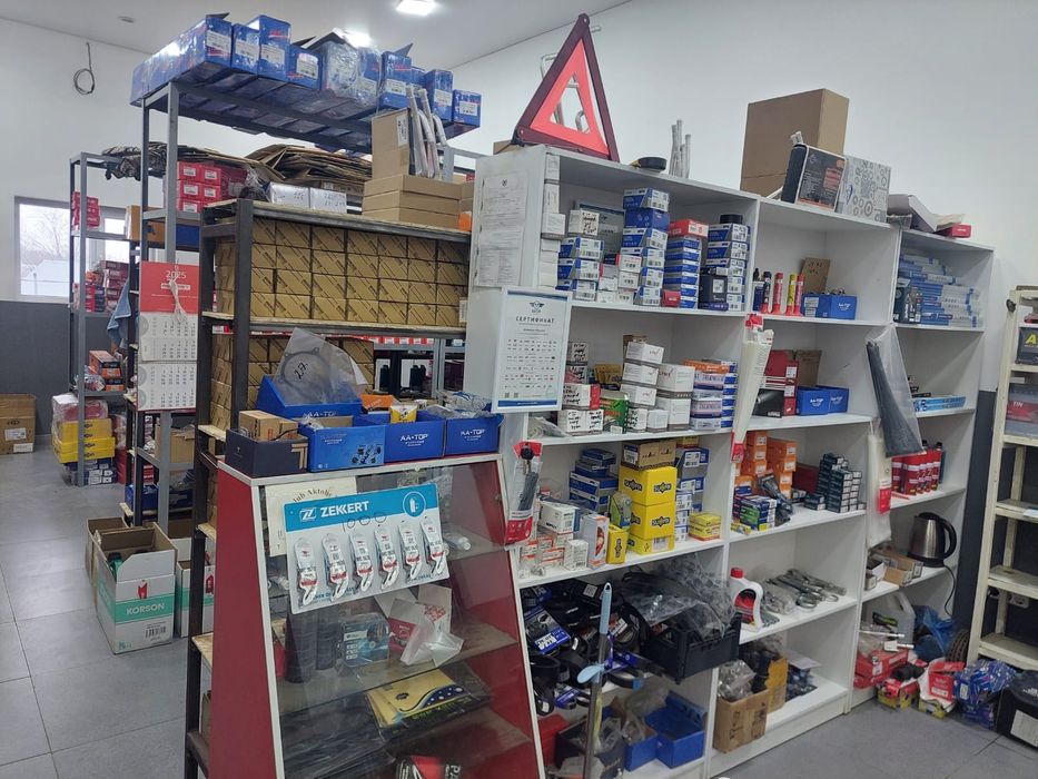 Автозапчасть дүкені сатылады