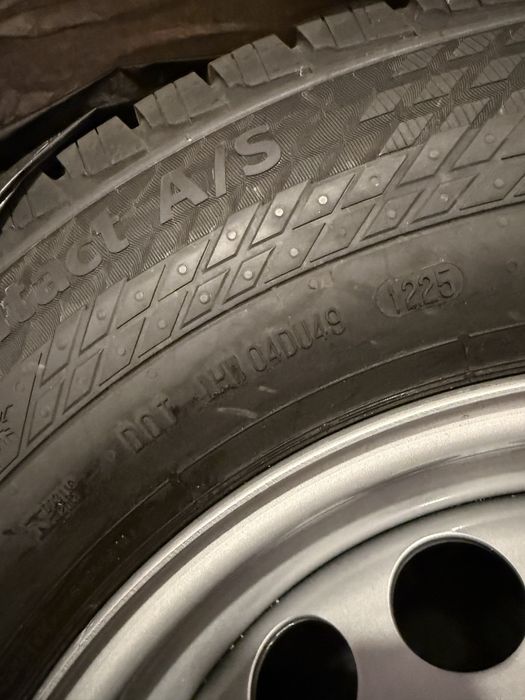 гуми Continental VanContact A/S 225/75/16 DOT 2025год с нови джанти