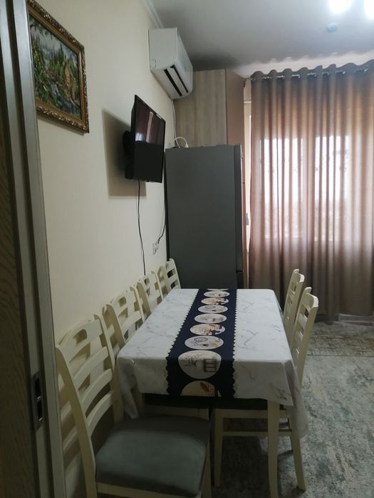 Продам квартиру (своя 2 х комнатная)