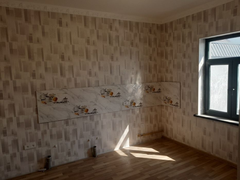 Продаётся 2 сотки,4 комнаты (100м2) Салар