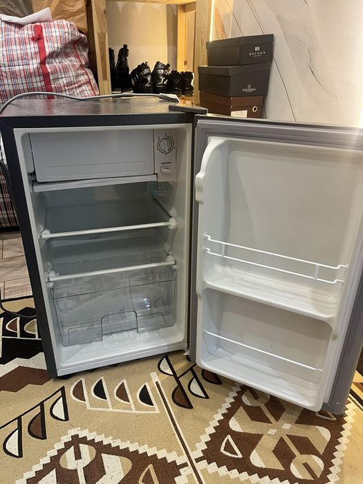 Продам минихолодильник